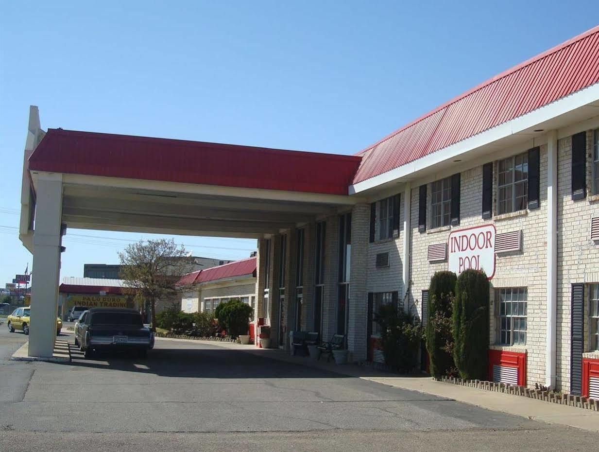 Rest Inn - Extended Stay, I-40 Airport, Wedding & Event Center Αμαρίλο Εξωτερικό φωτογραφία
