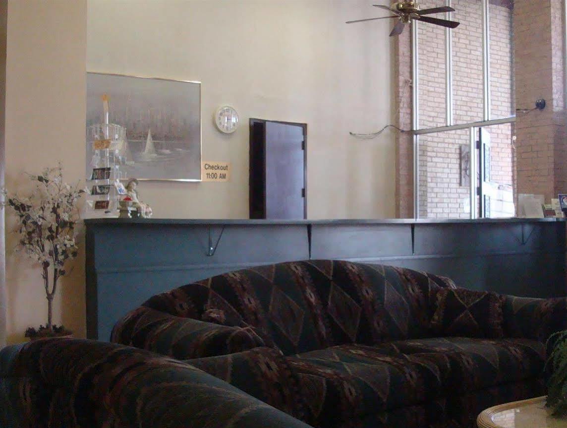 Rest Inn - Extended Stay, I-40 Airport, Wedding & Event Center Αμαρίλο Εξωτερικό φωτογραφία