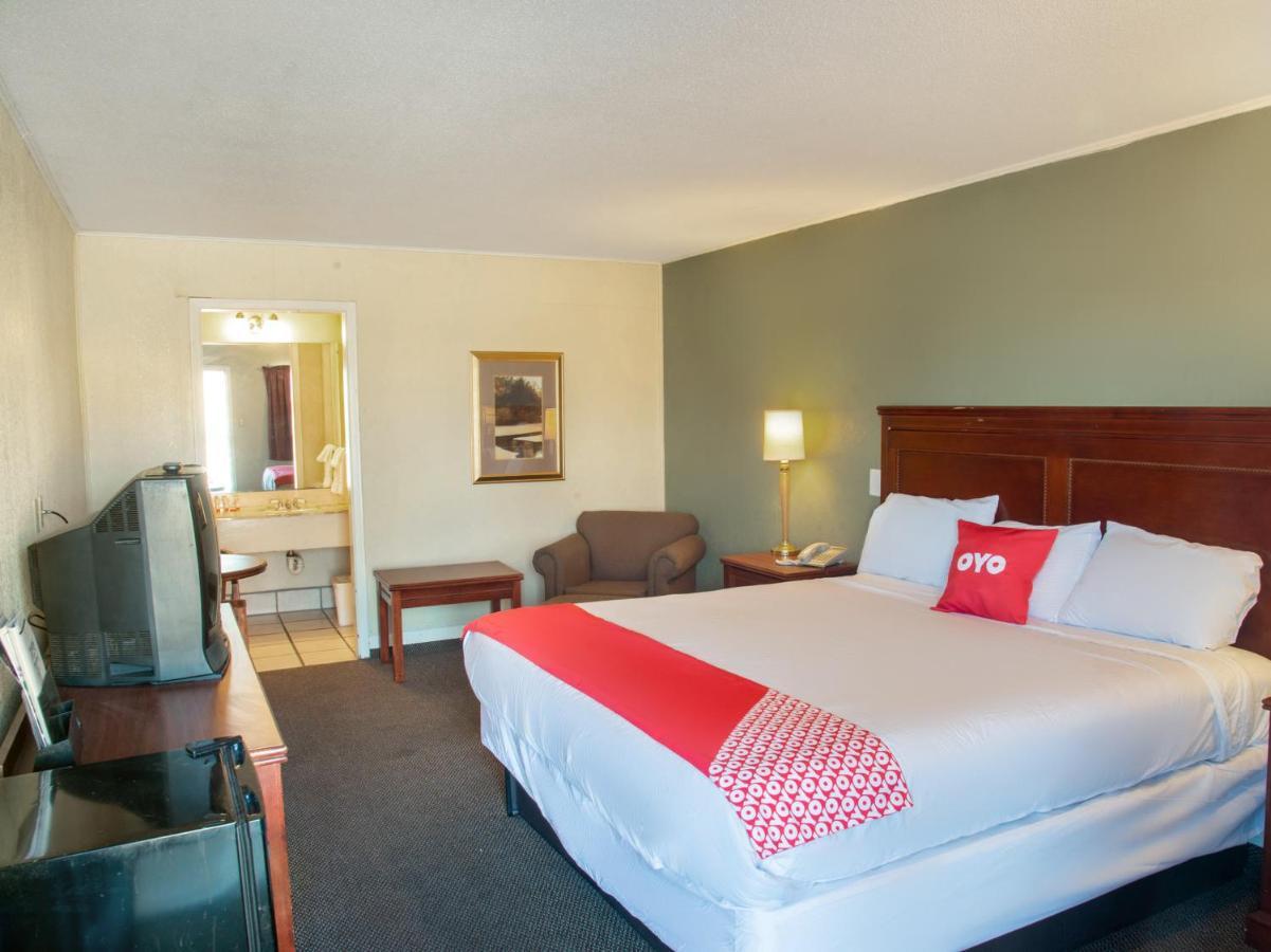 Rest Inn - Extended Stay, I-40 Airport, Wedding & Event Center Αμαρίλο Εξωτερικό φωτογραφία