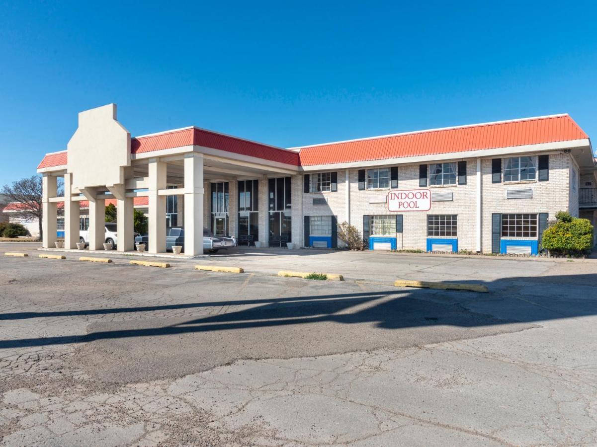 Rest Inn - Extended Stay, I-40 Airport, Wedding & Event Center Αμαρίλο Εξωτερικό φωτογραφία