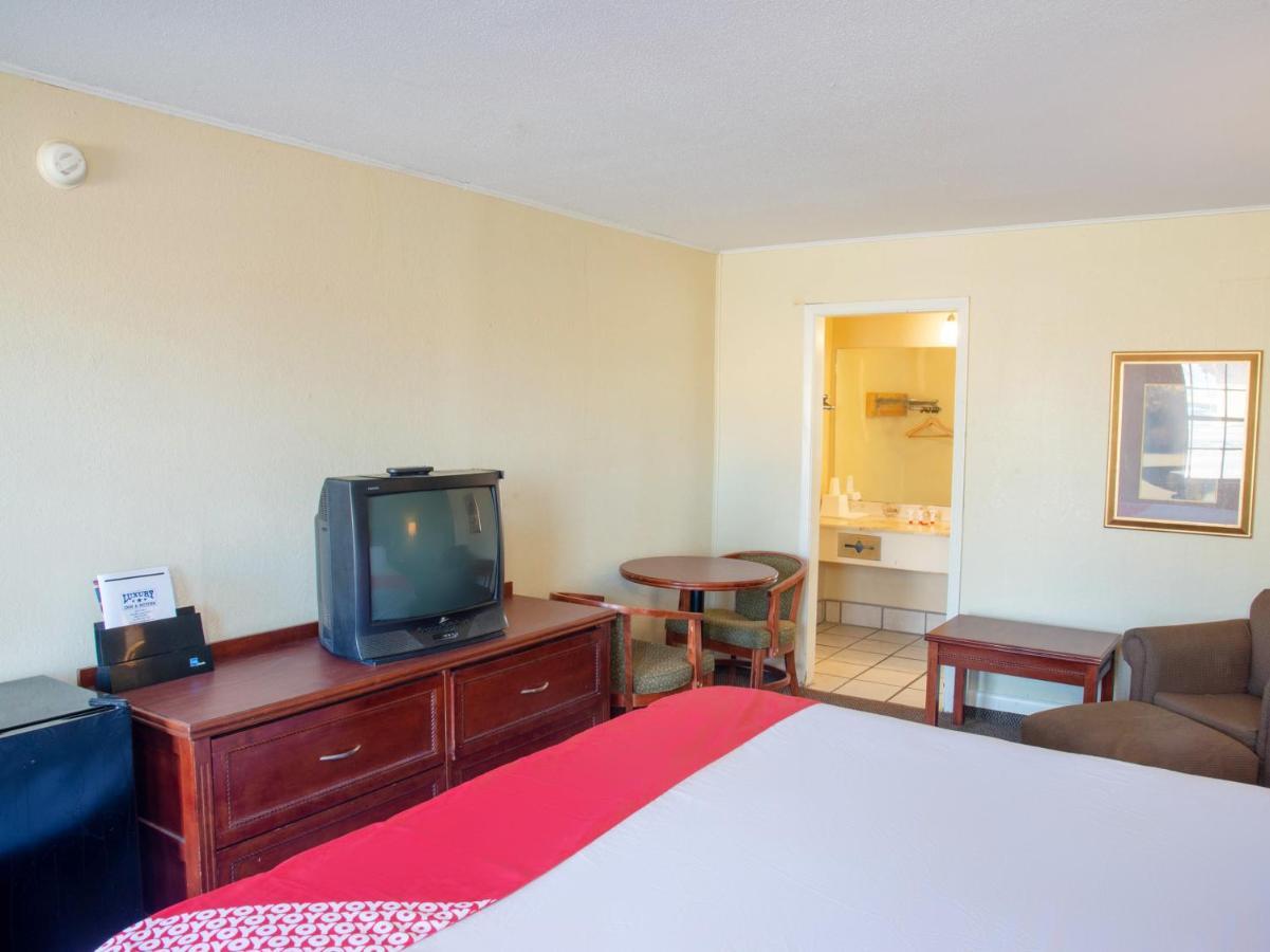 Rest Inn - Extended Stay, I-40 Airport, Wedding & Event Center Αμαρίλο Εξωτερικό φωτογραφία
